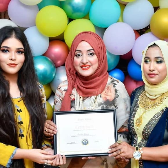 Top 7 Self-Care Services Every Woman Should Try at Least Once